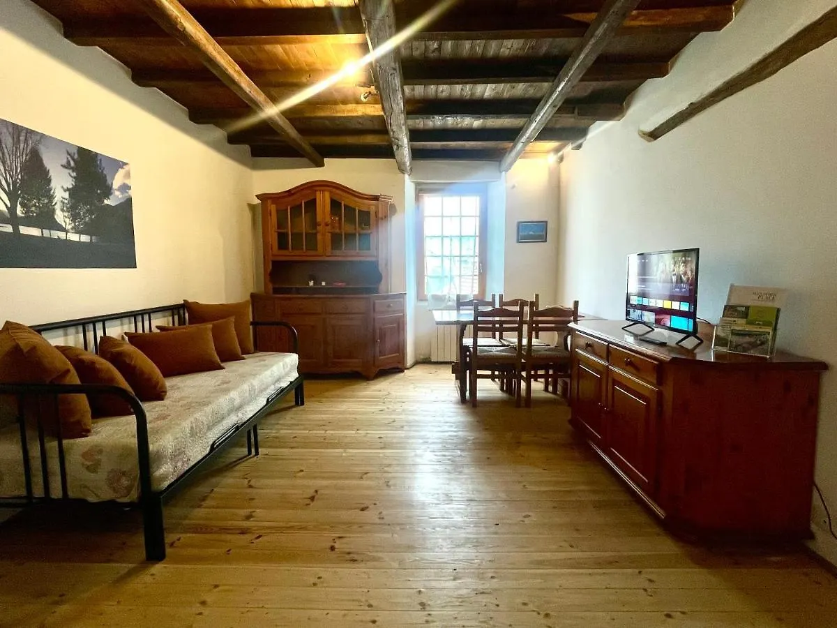 Alexander Place Pellio Inferiore Apartment